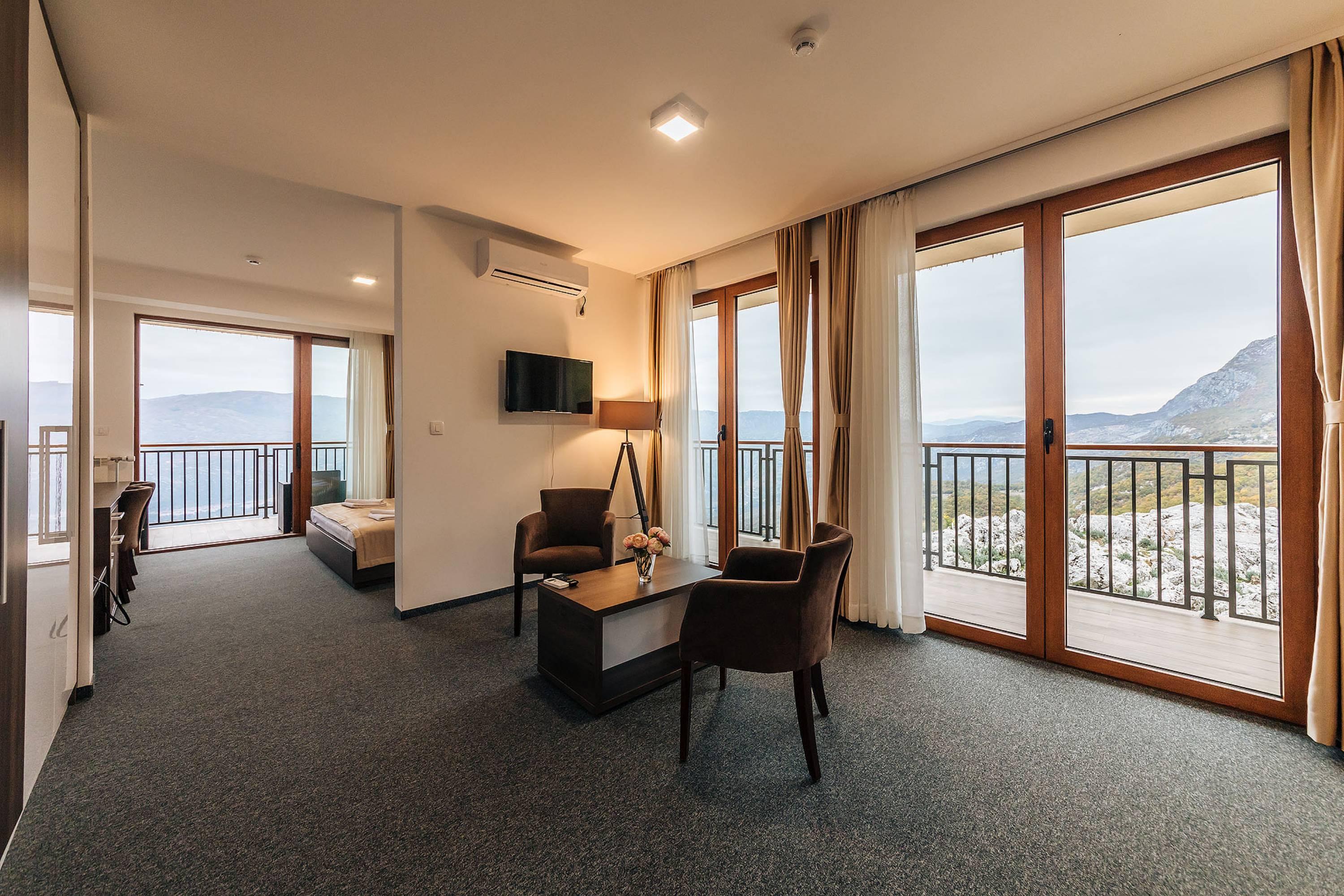 Hotel Sokoline Mandici Extérieur photo