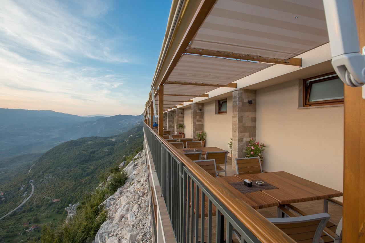Hotel Sokoline Mandici Extérieur photo
