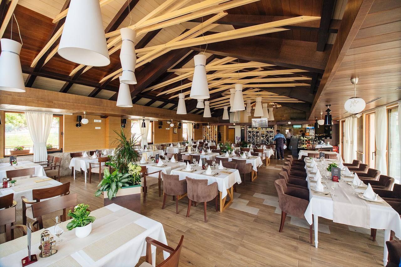 Hotel Sokoline Mandici Extérieur photo